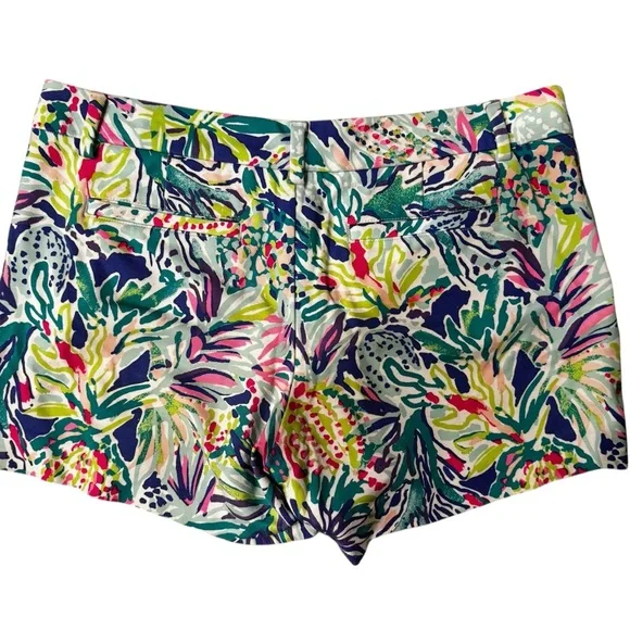 Lilly Pulitzer The Callahan Shorts - Picture 3 of 8